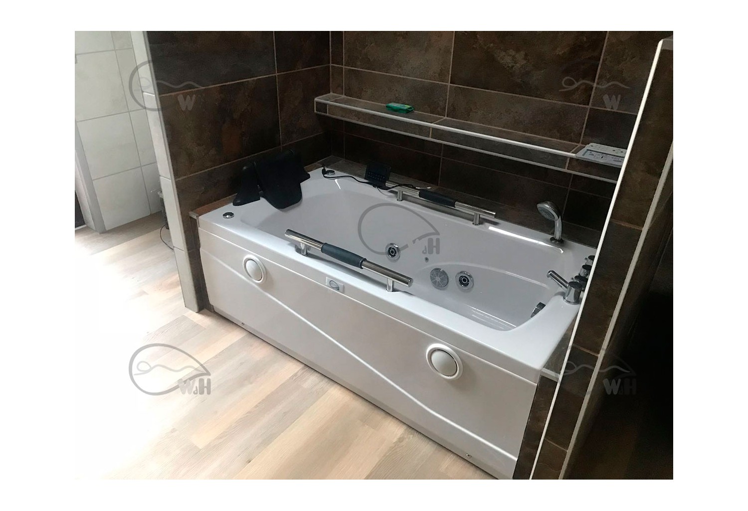 Banheira hidromassagem jacuzzi AT-016-1