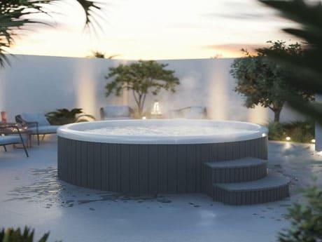 ¿Puedo instalar mi jacuzzi de exterior yo mismo?